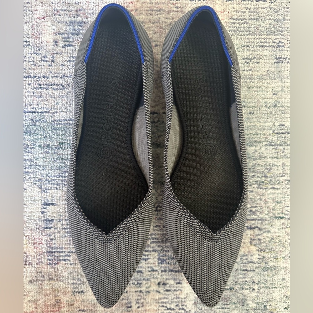 Rothy's Point in Cloud Gray Birdseye, Size 9